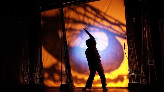 La musica afro-electrobeat di