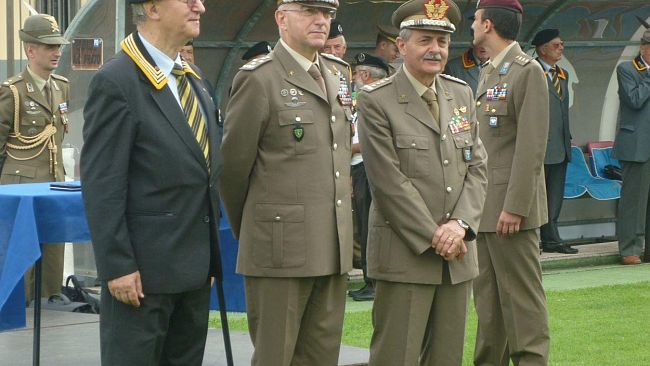 Il Capo di Stato Maggiore alla festa degli artiglieri