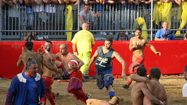 Azzurri VS Rossi, la finale 2022 è alle porte