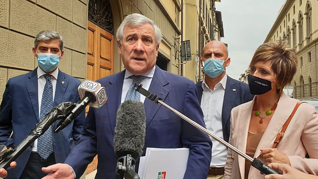 Tajani e Ronzulli domani in tour in Toscana