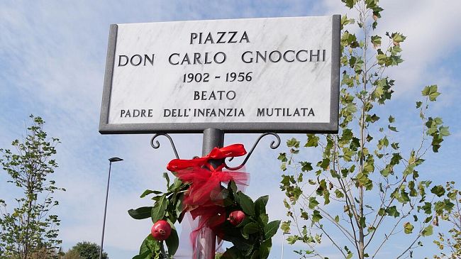 Firenze: una piazza dedicata a Don Gnocchi