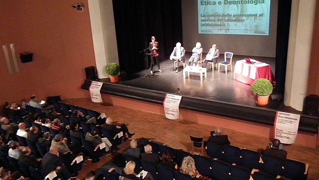​Etica e deontologia: verso una cultura delle professioni basata su principi comuni