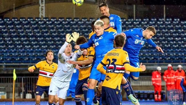 Empoli vs Sampdoria 1-0. Gol di Ebuehi. Annullato  il gol di Colley.