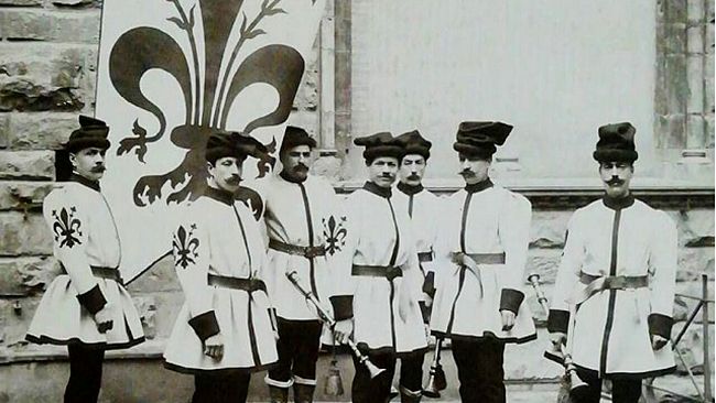 Gonfalone di Firenze e Famiglia di Palazzo: libro per i 120 anni