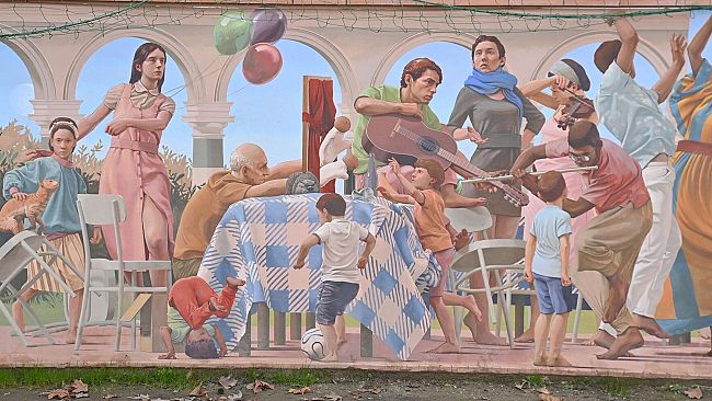 Via Maragliano: nuovo murale