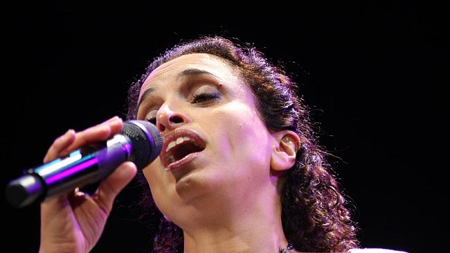 Noa: concerto in streaming per l'ospedale Papa Giovanni XXIII