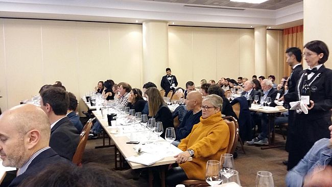 AIS: Alto Adige, i vini e le storie dei produttori