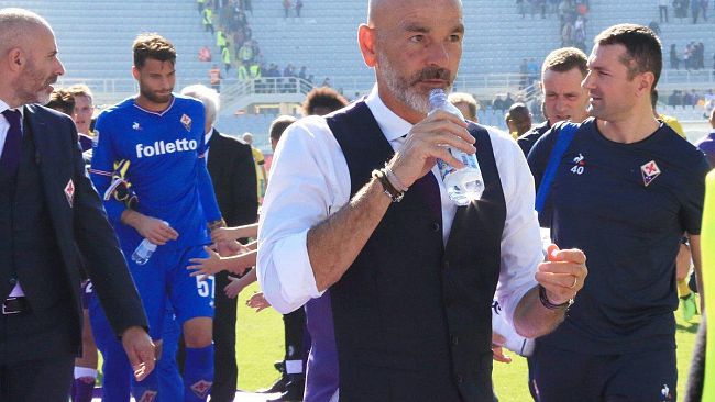 Domani il recupero: un minuto di applausi per ricordare Davide Astori