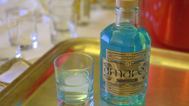 Debutta Amarea, il liquore di acqua di mare