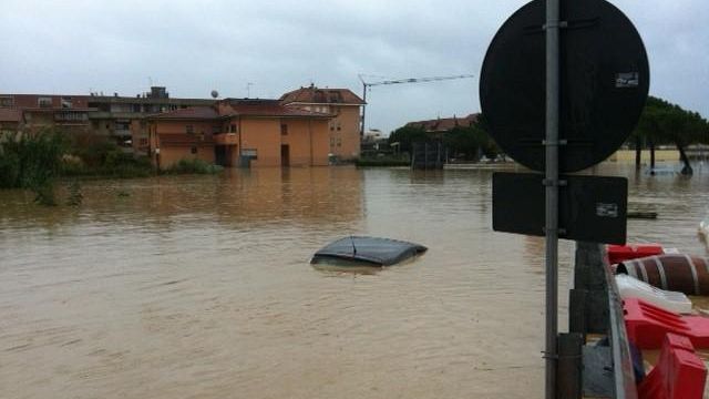 Alluvione: interventi urgenti e tempestivi, Giani firma ordinanza