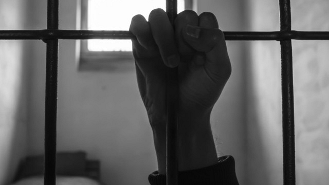 Coronavirus, colletta dei detenuti di Livorno: 800 euro all'ospedale