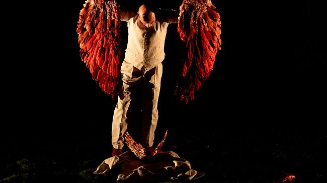 A Rifredi 'Ánghelos' il nuovo spettacolo di Roberto Latini