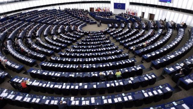 UE: sì all’accordo di libero scambio con il Canada