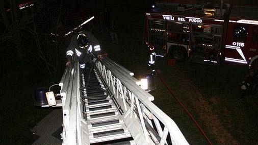 Lucca: in fiamme la Soffass di Porcari