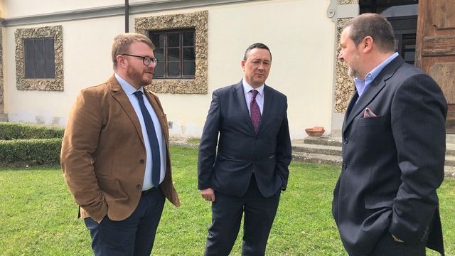 Riduzioni su direttissima e linea costiera: proteste per i disservizi