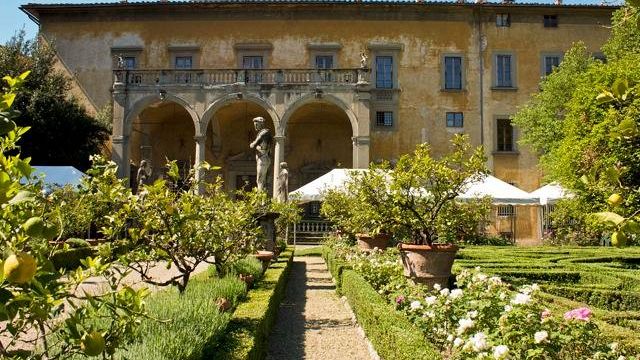 Artigianato e Palazzo, i 400 anni della Farmacia fiorentina
