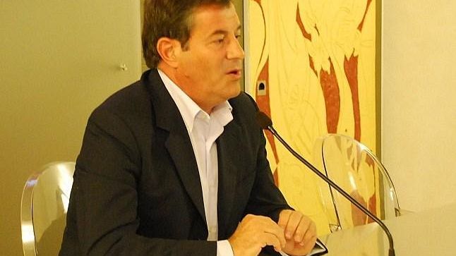 Sicurezza stradale: Vista-red tra via Lorenzo Il Magnifico e via Poliziano