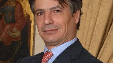 MPS: Mussari in Procura, lancio di monetine al grido Buffone, buffone