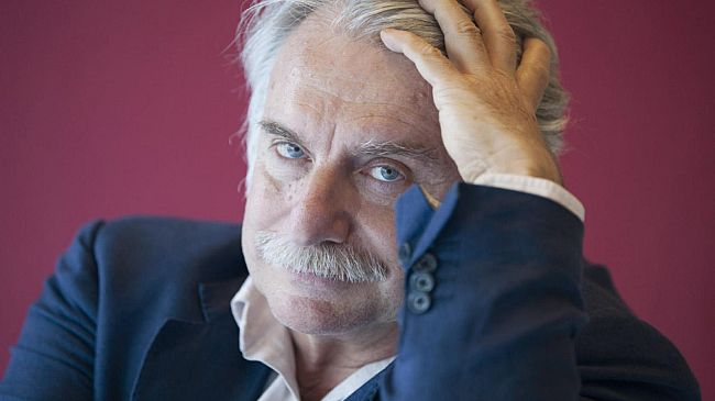 Alla Pergola Paolo Crepet e Gabriele Lavia dialogano sull'ultimo libro dello psichiatra