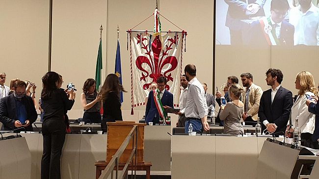 Scandalo parcheggi, il lunedì di fuoco del sindaco Nardella