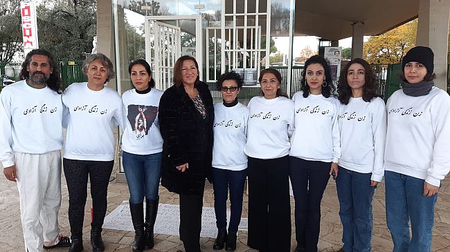Libertà e lotta per i diritti umani: flash mob con le donne iraniane