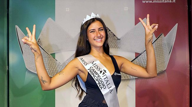 Brava Giulia, la fiorentina Baldini è Miss Campeggio Principina