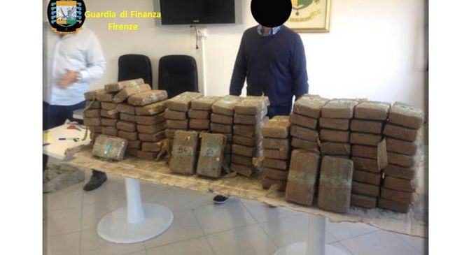 Sgominata maxi-rete di spaccio tra sud americani, africani e livornesi