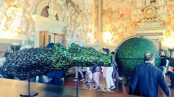Lega Nord: pietà per gli insetti, nessuna per i Rom