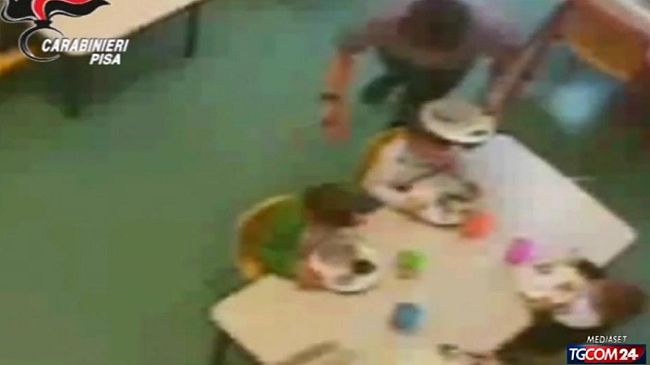 Bambini maltrattati in Toscana: il Video delle violenze subite