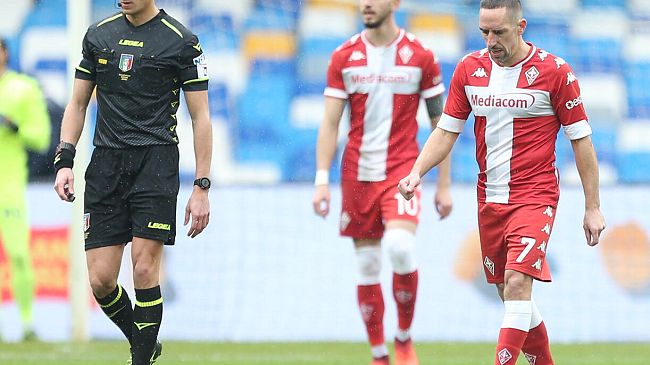 Disastro viola a Napoli