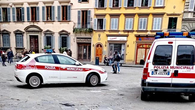 Firenze: Stop al gioco delle tre carte