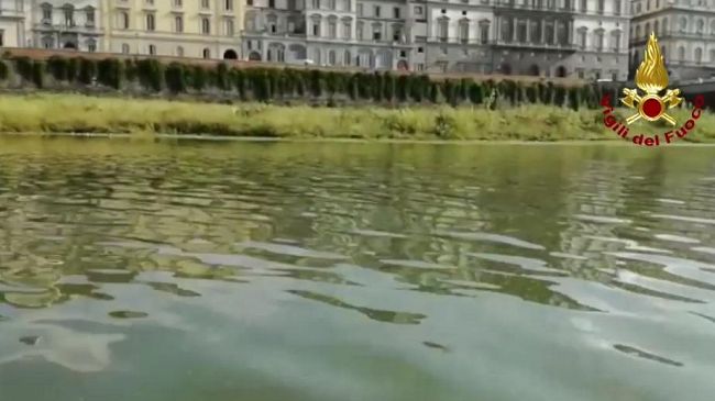 Giovane disperso in Arno: ritrovato il corpo al Vespucci