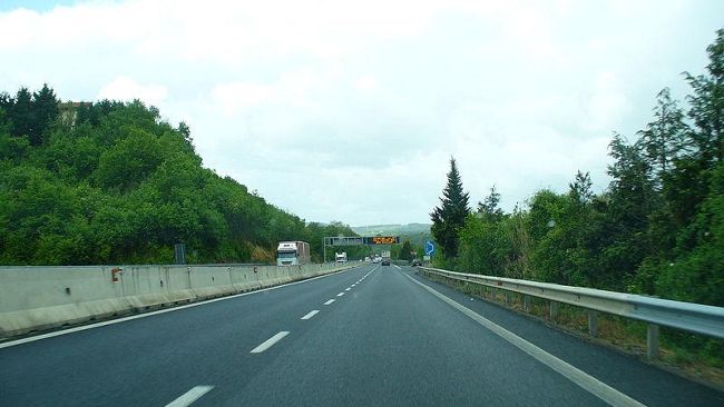 Auto del futuro: test mondiali in Toscana, sulla Fi-Pi-Li
