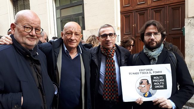 Fnsi, Ast e Ordine dei Giornalisti manifestano davanti al Mise