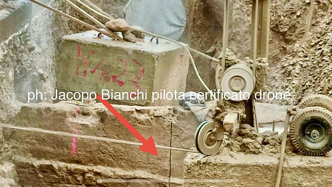 Piazza Beccaria: tagliato l'arco medievale, ora che ne sarà?