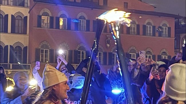milano-cortina-2026-tappa-a-firenze-per-la-fiamma-olimpica