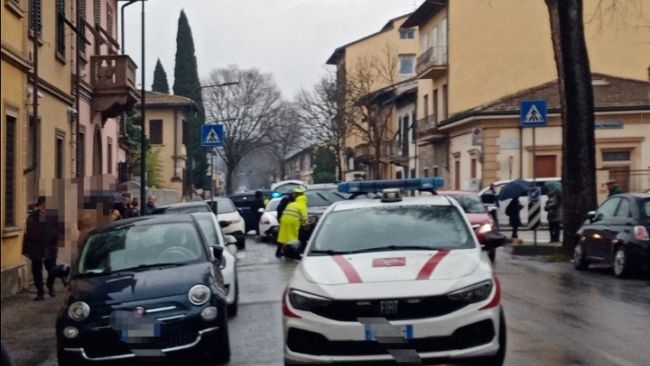 Galluzzo, anziana investita in via Gherardo Silvani
