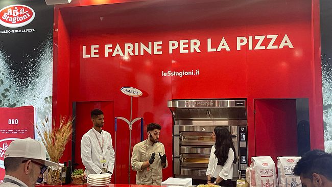 Impasto chetogenico per la pizza, cosa è