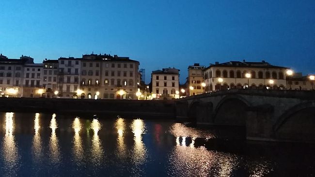 Schiamazzi notturni a Firenze: Asciuti (Lega) attacca Palazzo Vecchio