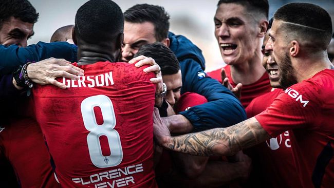   A Ferrara rocambolesca vittoria dei viola