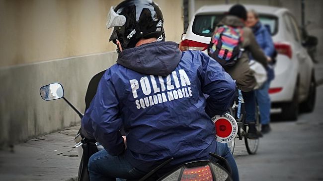Vigilante aggredito brutalmente ad un supermercato alle Piagge