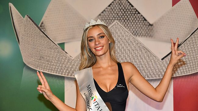 Miss Toscana 2023 è Giada Pieraccini, versiliese di 18 anni  