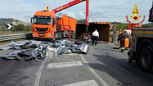 Troppi incidenti sulla Firenze - Siena, i sindaci alzano la voce