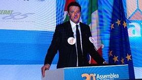 Anci, sul palco davanti a Napolitano e Letta: Rossi, Renzi e Barducci