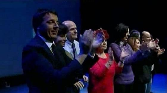 Renzi e Bersani all'Obihall, il Pd riparte da Firenze