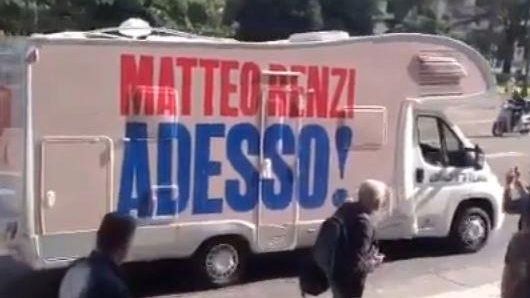 Matteo Renzi testimonial del Camper, ma non per l'Associazione fiorentina