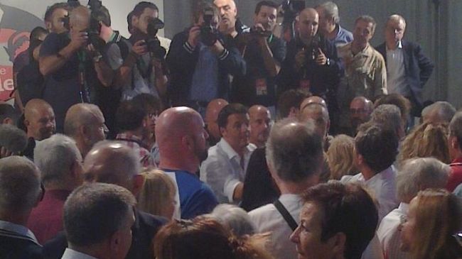 Renzi alla Festa Democratica di Firenze: 'Bersani non aver paura' - Video