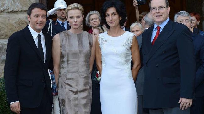 Renzi incontra a Palazzo Vecchio i principi Alberto II e Charlène di Monaco