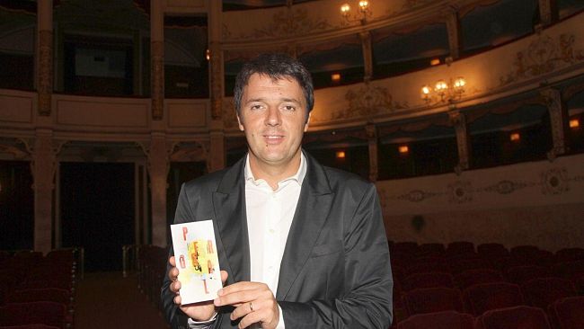 Pergola, di Renzi il primo abbonamento