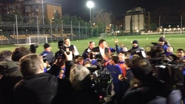 Renzi inaugura i locali polifunzionali al campo sportivo dell’Audace Legnaia